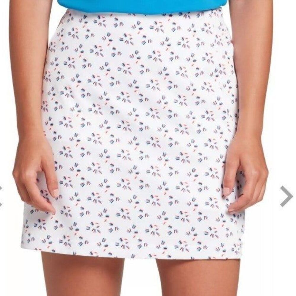 Lady Hagen skort NWT